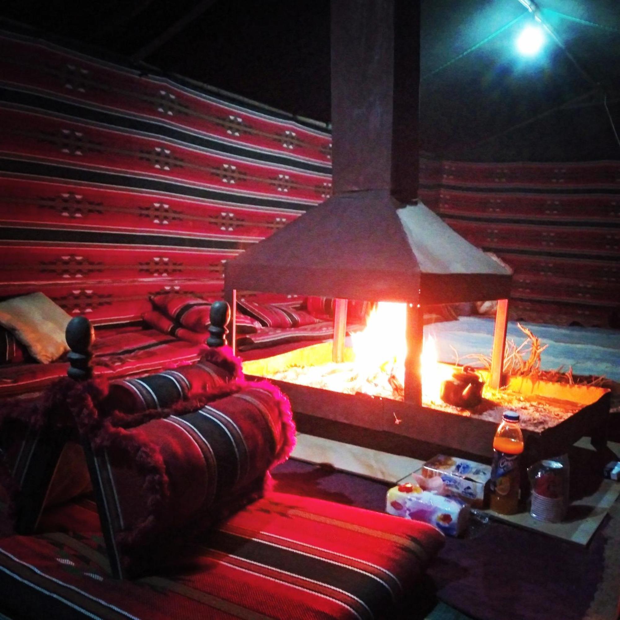 Wadi Rum View Camp מראה חיצוני תמונה